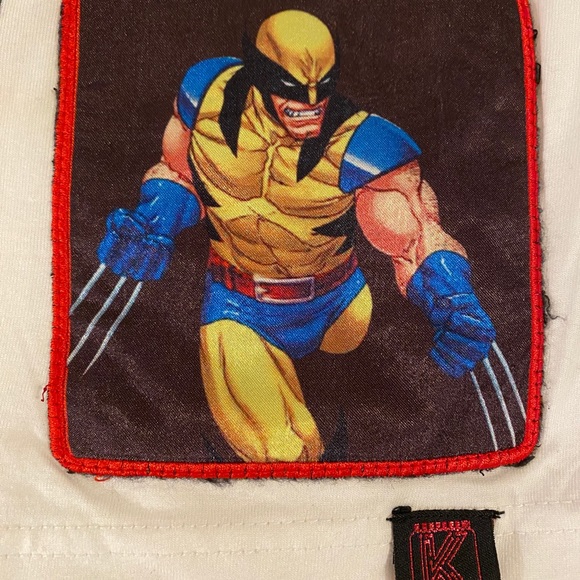 Marvel deKRYPTIC Custom Wolverine T Shirt NWT - Picture 3 of 16
